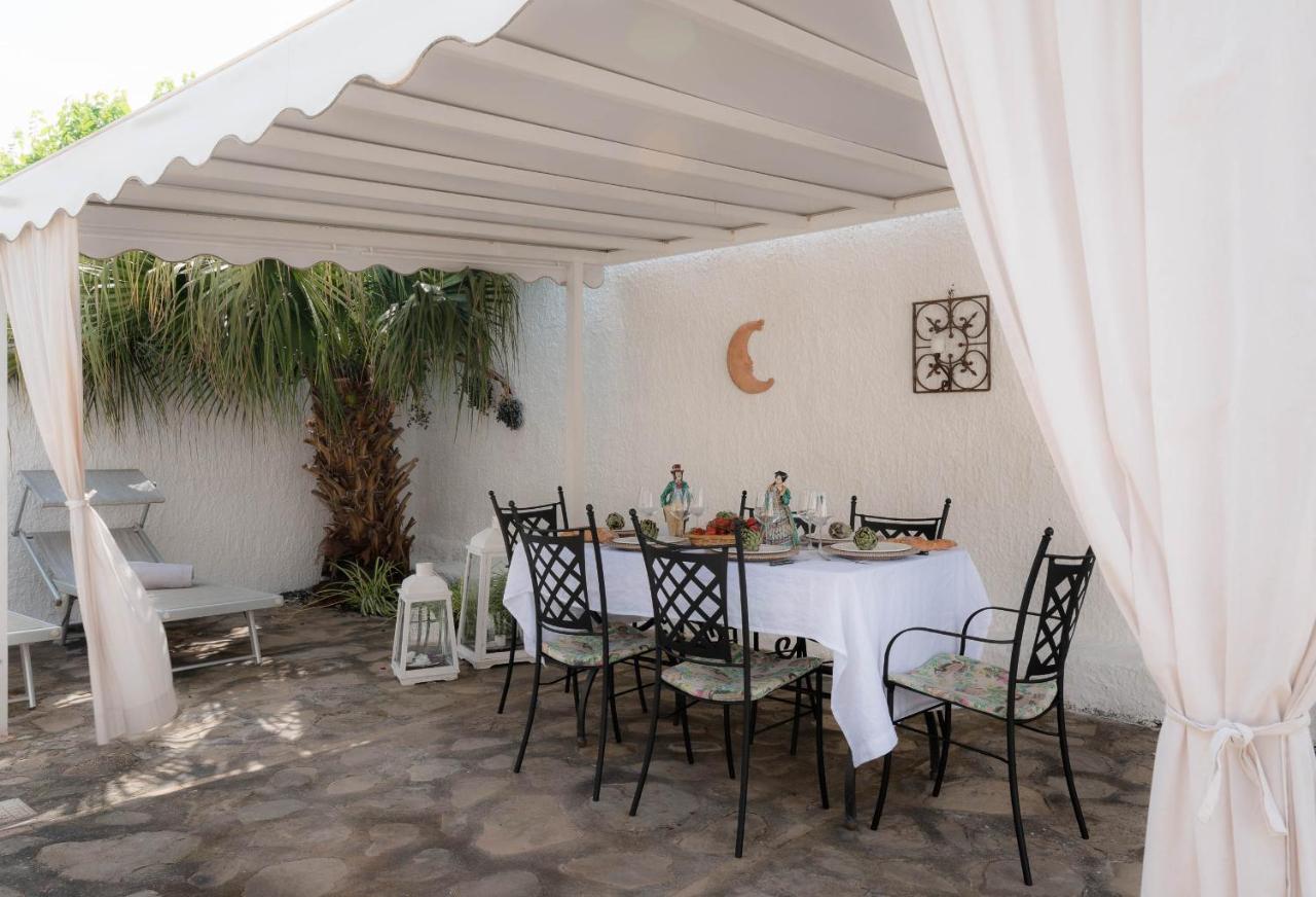 Casa Delle Sirene Letojanni Exterior foto