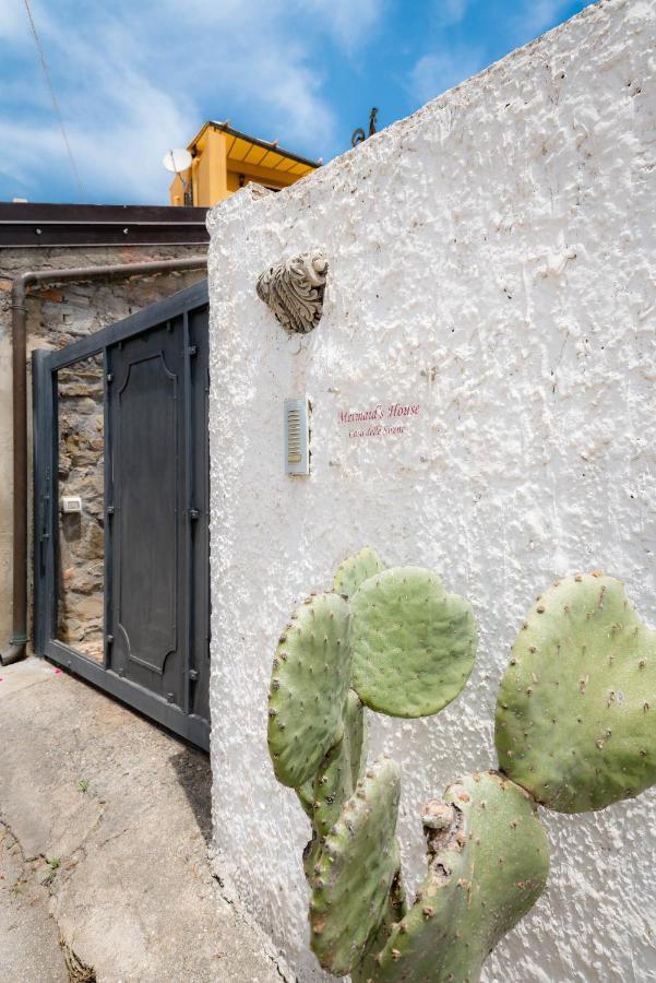 Casa Delle Sirene Letojanni Exterior foto