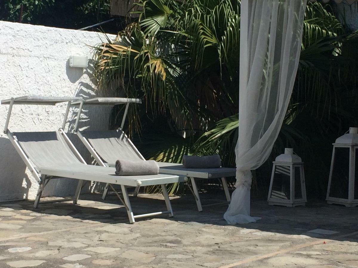 Casa Delle Sirene Letojanni Exterior foto